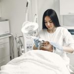 Kunci Sukses Klinik Kecantikan: Tips Ampuh Menjaga Pasien Tetap Rutin Perawatan